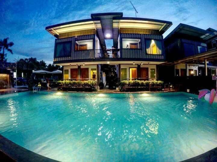 Kluang Container Swimming Pool Hotel Esterno foto